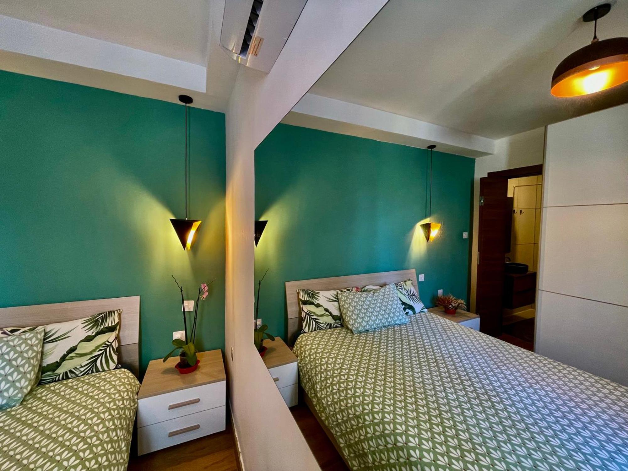 Airport Express: Private Bath & Self-Check Retreat Apartment Mqabba Exterior photo